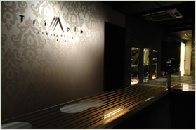 ホストクラブ Club AAA (クラブ トリプルエー)
